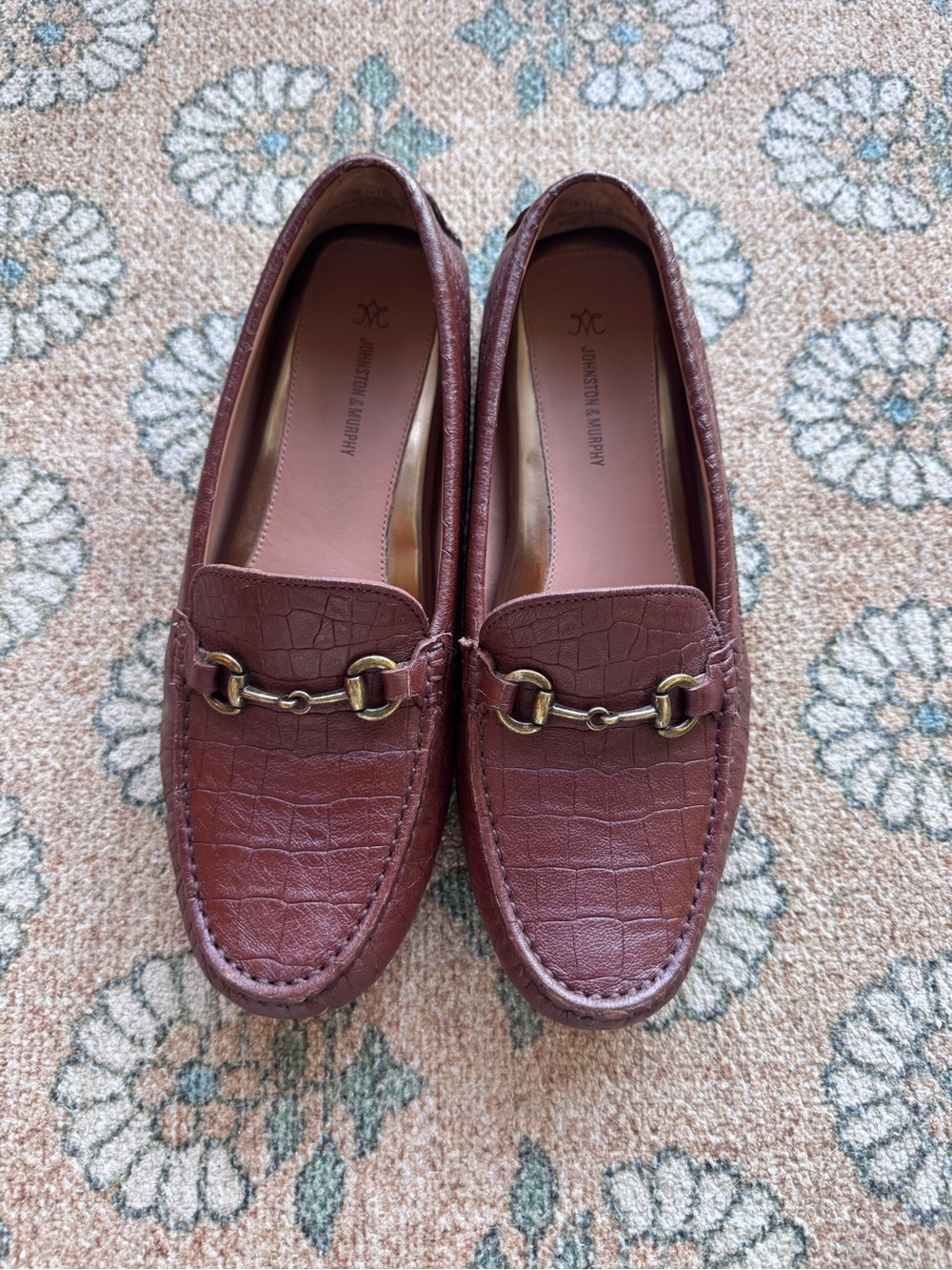 Johnston & Murphy Brown leather Croc-Embossed Loafers with Gold Hardware sz 8.5